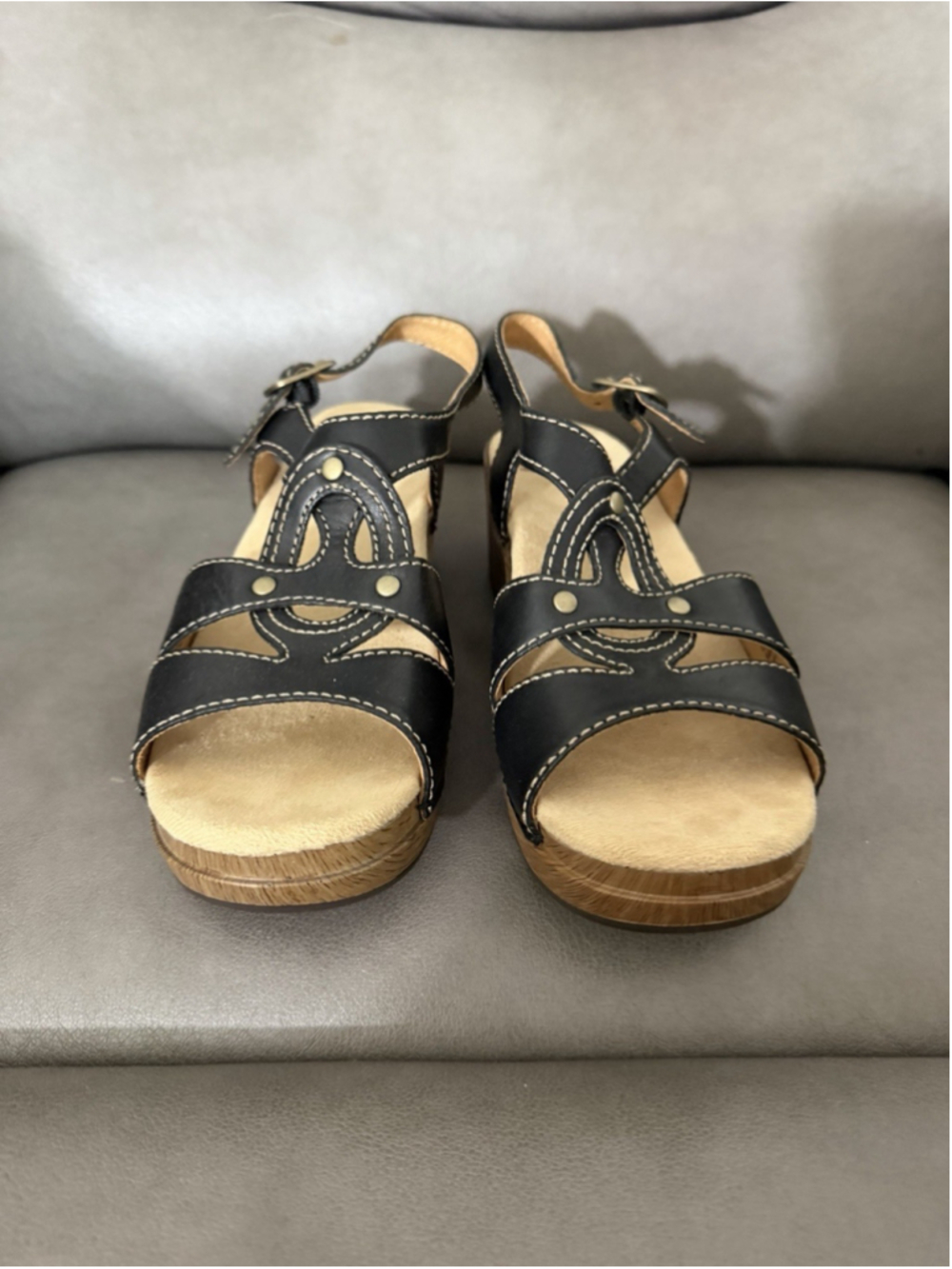 WOMEN’S DANSKO CLOG SANDALS SHOES SIZE 38 EU BLACK BEIGE STRAP ON WEDGES - Picture 5 of 7